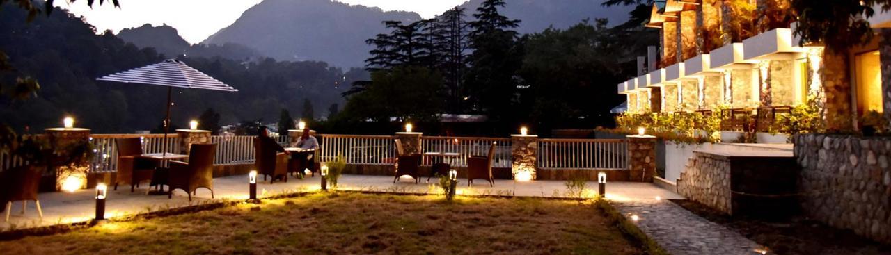 Season Hotel Nainital Bagian luar foto